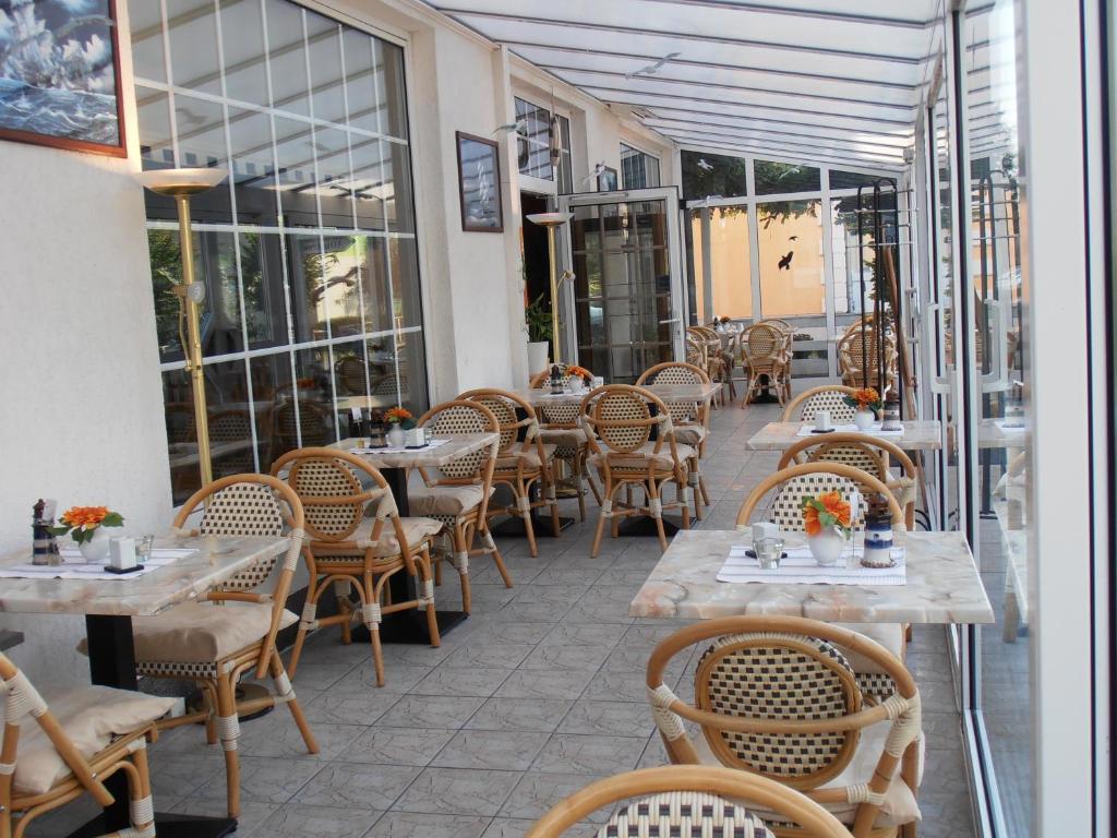 Hotel Albatros Гьорен Екстериор снимка