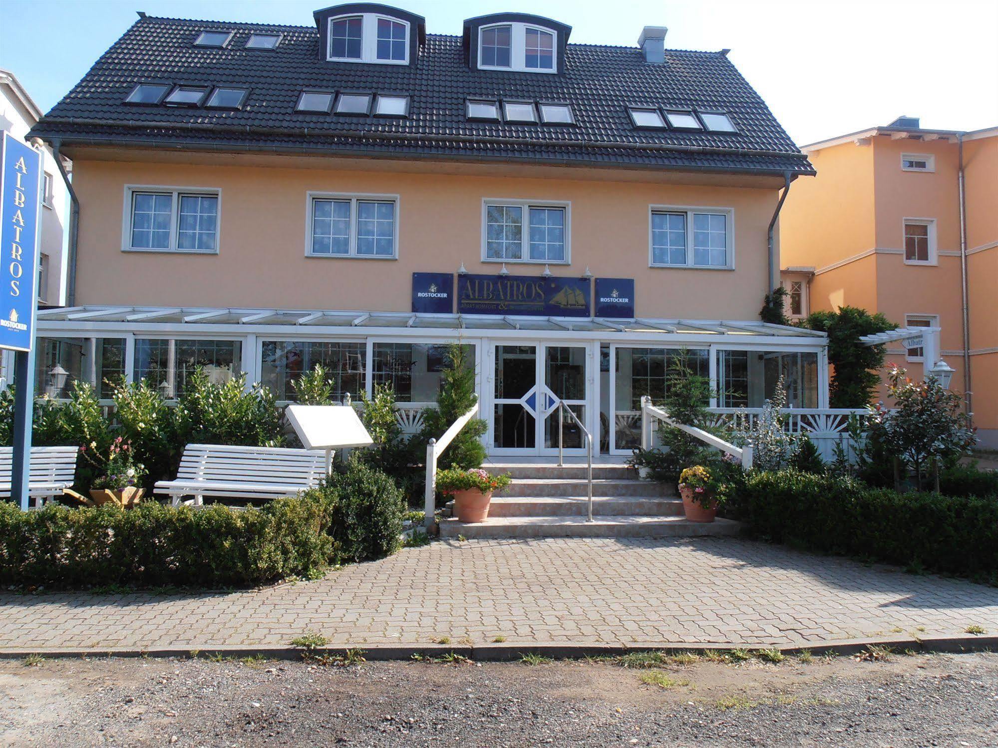 Hotel Albatros Гьорен Екстериор снимка