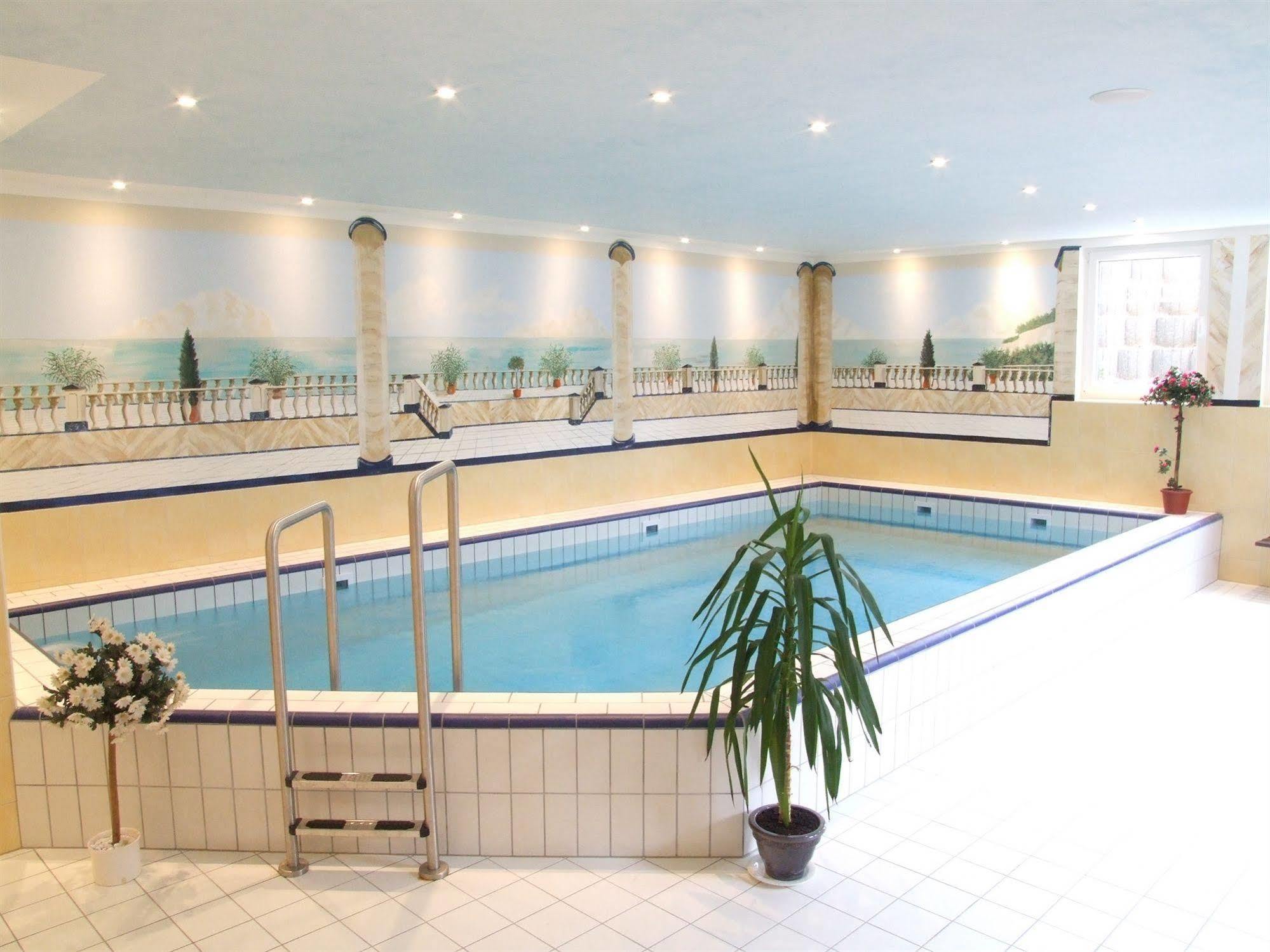 Hotel Albatros Гьорен Екстериор снимка